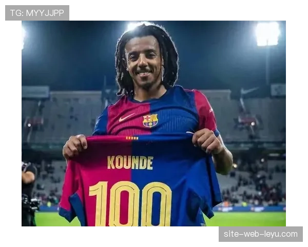 坎塞洛右腿股四头肌受伤需进一步检查，巴萨防线再遭打击